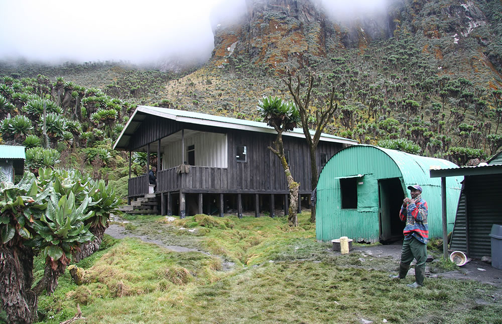 John Matte to Bujuku Hut